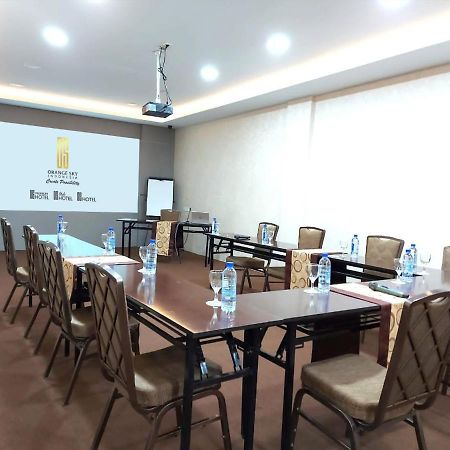 Sky View Hotel Managed By Os Batam Esterno foto