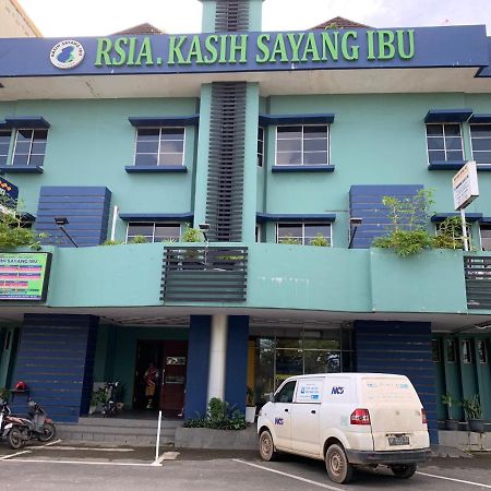 Sky View Hotel Managed By Os Batam Esterno foto