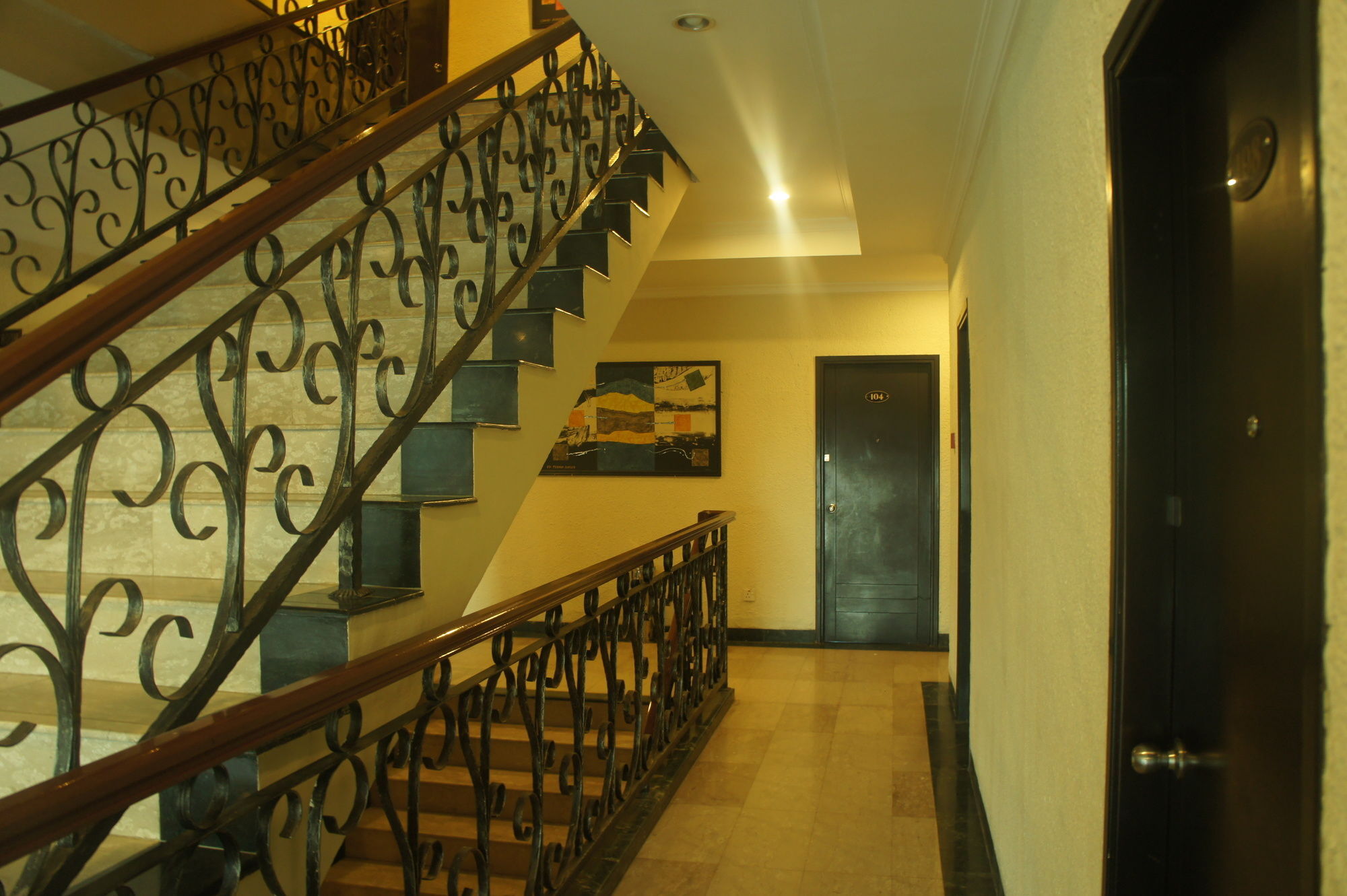 Sky View Hotel Managed By Os Batam Esterno foto
