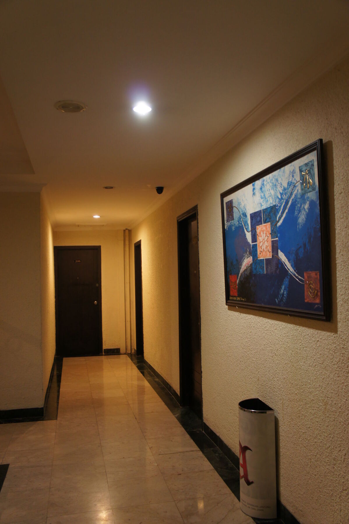 Sky View Hotel Managed By Os Batam Esterno foto